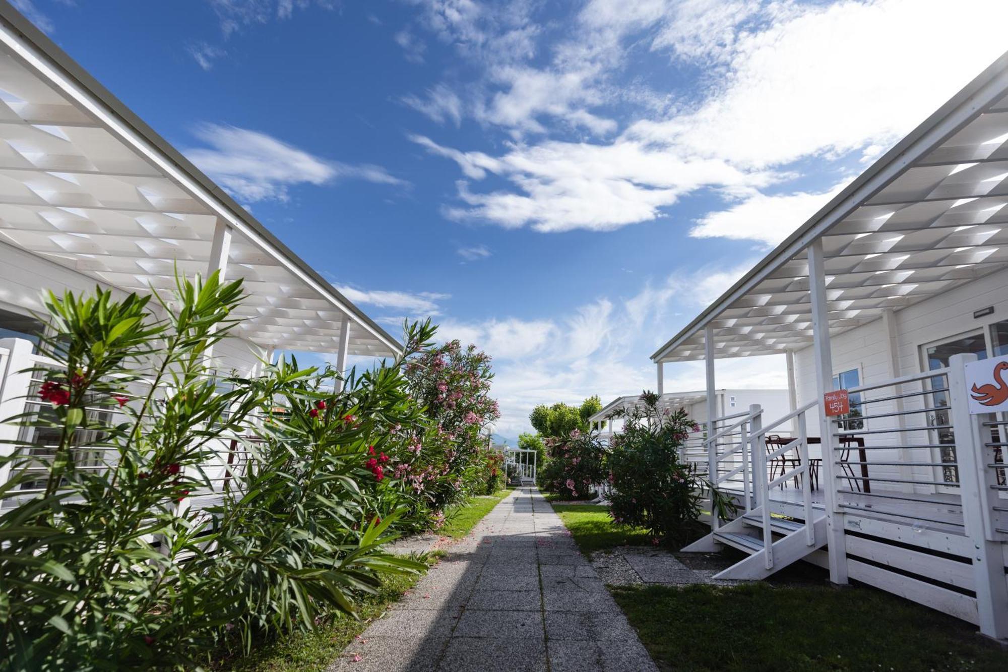 San Benedetto Camping Relais Песк'єра-дель-Гарда Екстер'єр фото